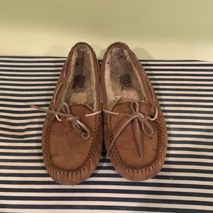Ugh moccasins